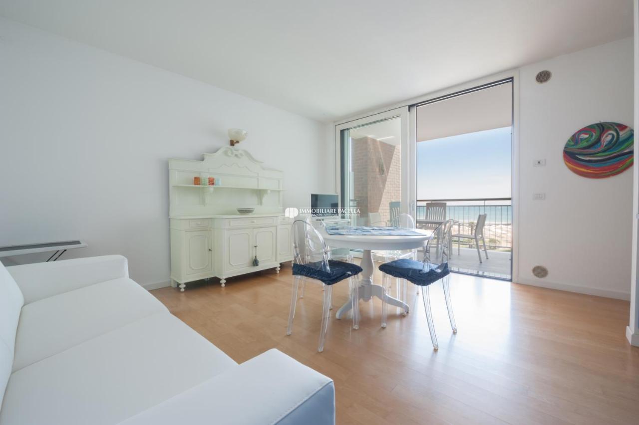 Residence Frontemar Immobiliare Pacella Lido di Jesolo Exterior foto