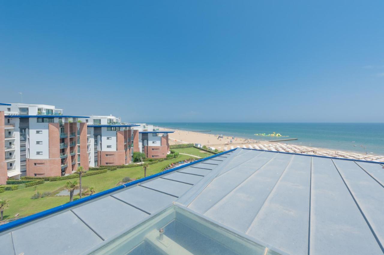 Residence Frontemar Immobiliare Pacella Lido di Jesolo Exterior foto