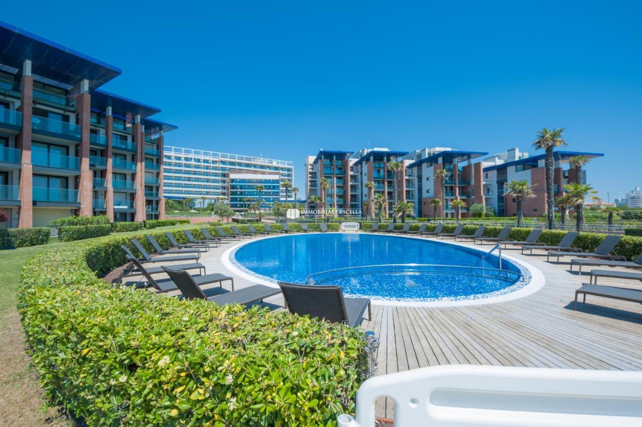 Residence Frontemar Immobiliare Pacella Lido di Jesolo Exterior foto