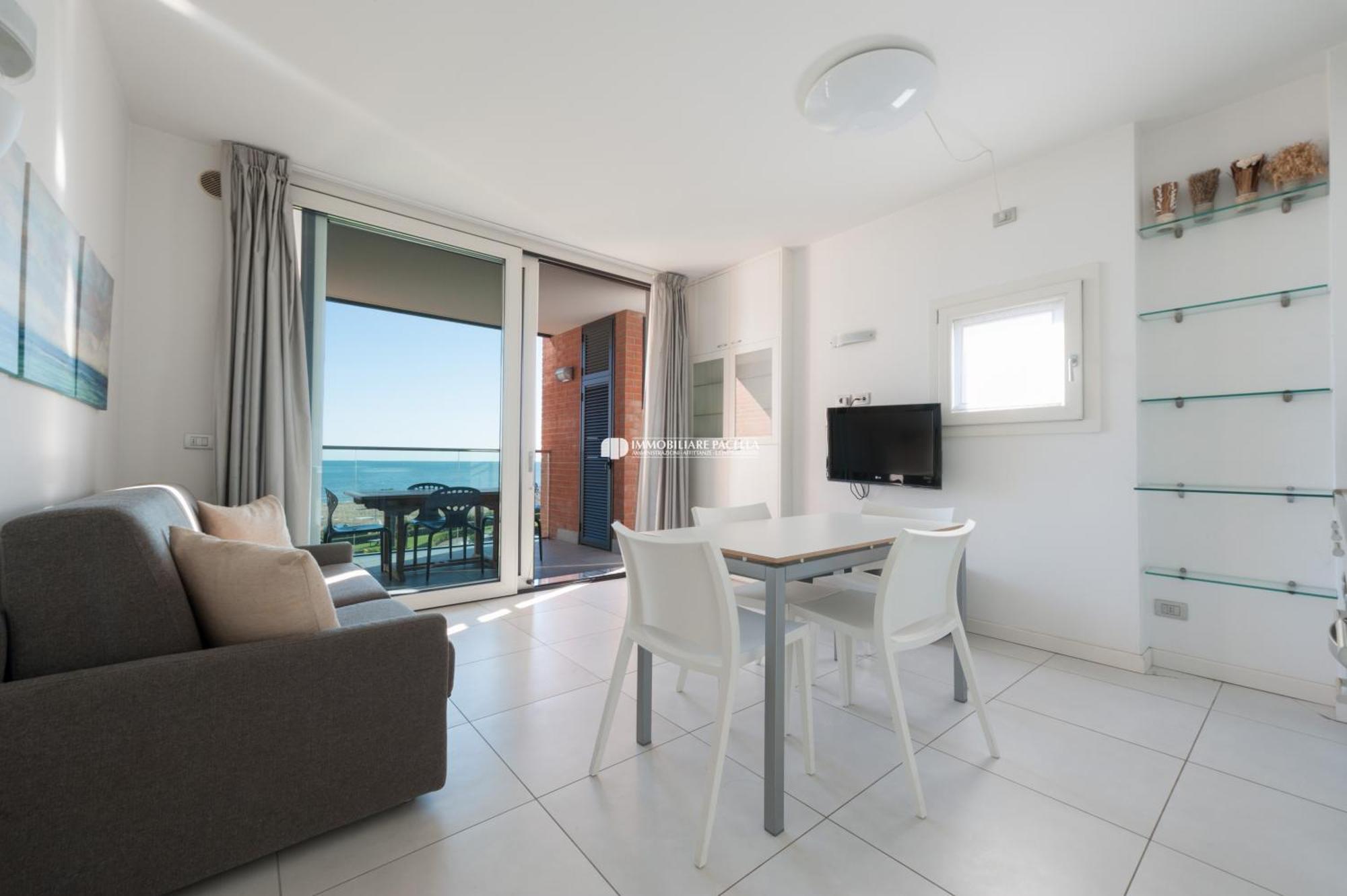 Residence Frontemar Immobiliare Pacella Lido di Jesolo Exterior foto